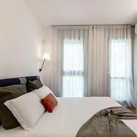 Imperiale Near Pantheon 4*